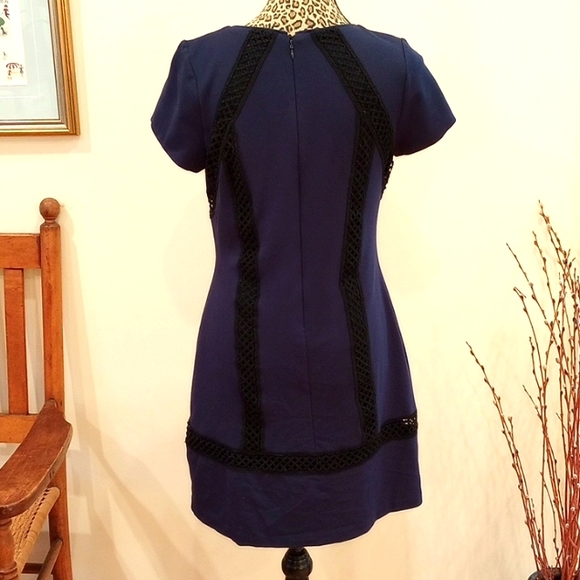 Laundry by Shelli Segal Knee Length Cap Sleeve Ladies Dress Size:10 Color:Navy - Picture 4 of 12